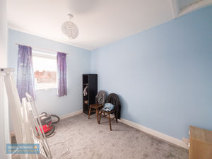 Bedroom- click for photo gallery